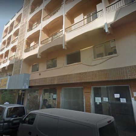 Deira Partition Room Дубай Екстер'єр фото